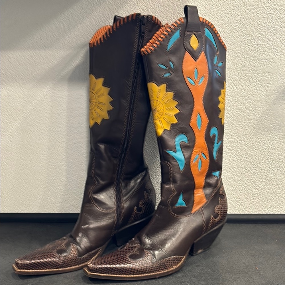 BCBGirls Y2K Vintage Brown and Orange Heeled leather Western Boots